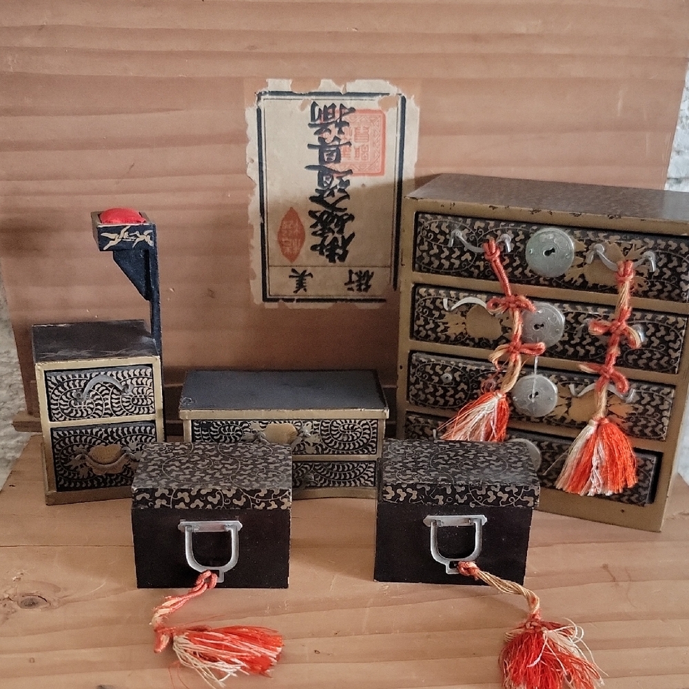 Antique Japanese HINA DOLL Miniature Makie Dollhouse Furniture Set